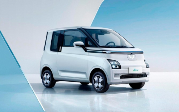 В Китае представлен новый электрокар Wuling Air