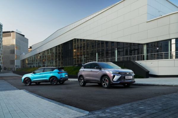 Geely объявила цены на новый Coolray в России