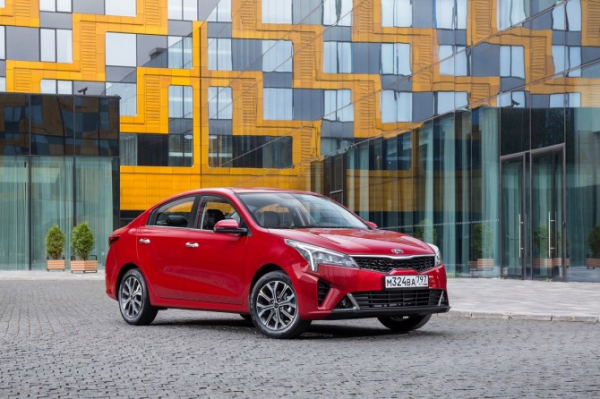 Kia Rio в 2021 году стал лидером рынка в Москве, Подмосковье и Петербурге