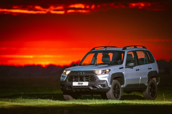 АВТОВАЗ возобновил продажи внедорожника LADA Niva Travel