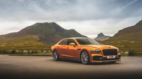 Bentley Flying Spur получил флагманскую версию Speed