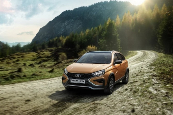 АВТОВАЗ возобновит выпуск LADA Vesta с рестайлинговой версии
