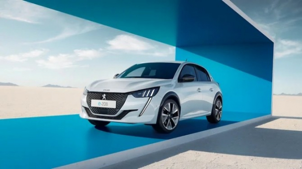 Peugeot обновил электромобиль e-208