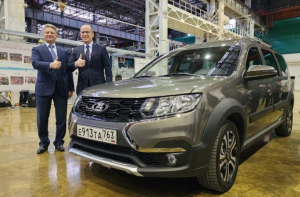 АВТОВАЗ представил прототип электромобиля LADA e-Largus