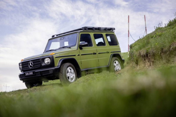 Mercedes-Benz выпустил 500-тысячный внедорожник G-Class с ретродизайном