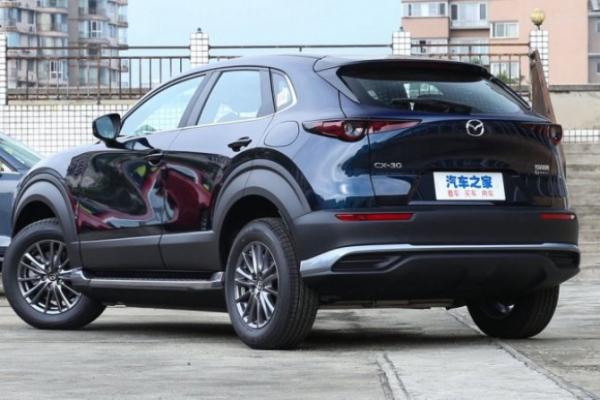 В России появился электрический кроссовер Mazda CX-30 за 3 млн рублей В России появился электрический кроссовер Mazda CX-30 за 3 млн рублей