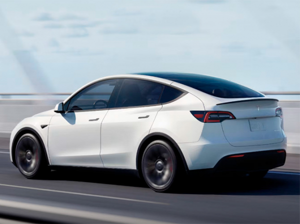 Tesla Model Y в 2024 году сохранила звание самого продаваемого кроссовера в мире