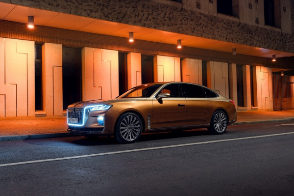 Hongqi предоставит автомобили для гостей ПМЭФ-2025 Hongqi предоставит автомобили для гостей ПМЭФ-2025