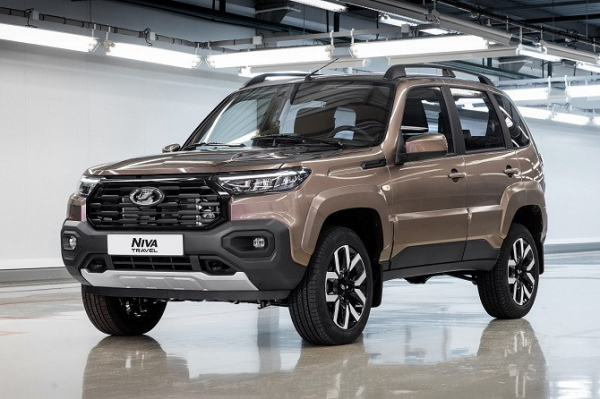 АВТОВАЗ представил обновленный внедорожник LADA Niva Travel