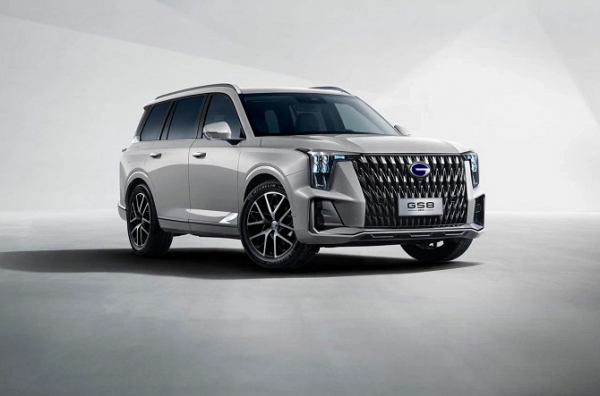 Кроссовер GAC GS8 получил новую комплектацию Dragon