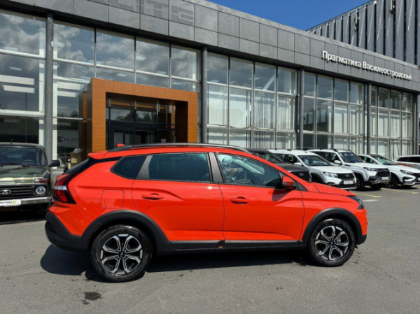 Автомобили LADA Iskra начали поступать к дилерам Автомобили LADA Iskra начали поступать к дилерам