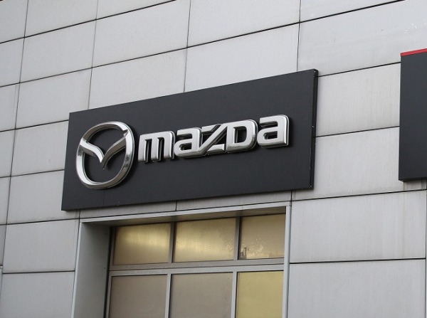 Toyota и Mazda улучшили свое положение на российском авторынке
