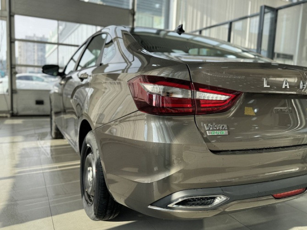 Седан LADA Vesta CNG нового поколения появился у дилеров