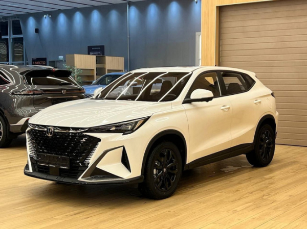 Дилер рассказал о перспективах кроссовера Changan CS35 MAX