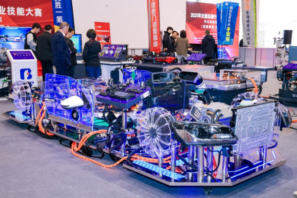 AMR – Auto Maintenance and Repair Expo: курс на «умную» диагностику и сервис для NEV