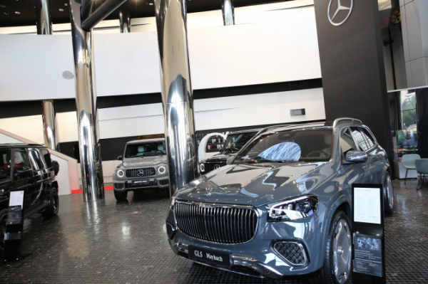 Авторынок Европы в феврале вырос примерно на 2% Авторынок Европы в феврале вырос примерно на 2%