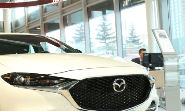 Mazda вернулась в ТОП-10 российского авторынка