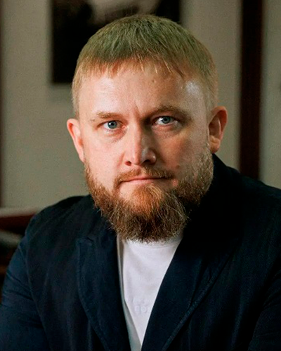 Есть ли дефицит гибридов и электромобилей в России?