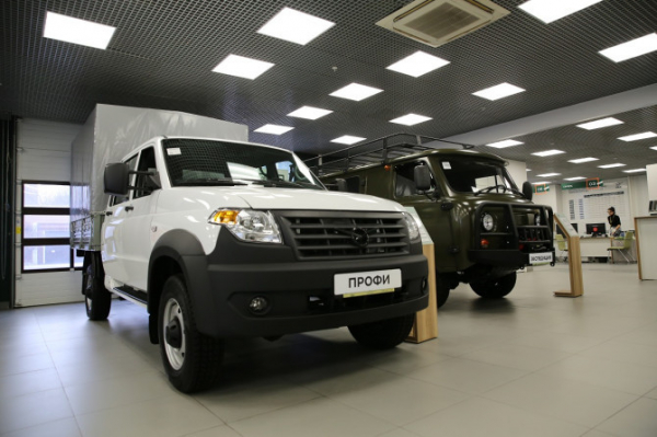 Продажи автомобилей УАЗ в сентябре остались на уровне августа Продажи автомобилей УАЗ в сентябре остались на уровне августа