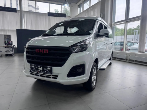 Автомобили SKM М7 появились у дилеров Автомобили SKM М7 появились у дилеров