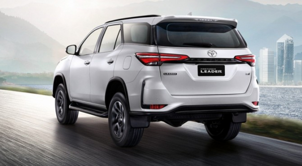 Toyota обновила внедорожник Fortuner