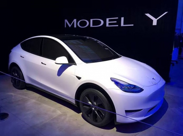 Tesla Model Y сохранила звание мирового бестселлера в 1 полугодии 2024 года