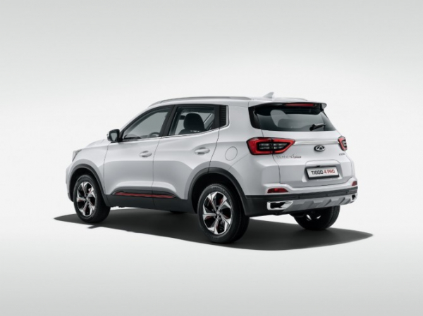Chery привезет в Россию обновленный кроссовер Tiggo 4 Chery привезет в Россию обновленный кроссовер Tiggo 4