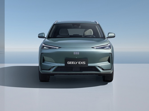 Geely EX5 в апреле вошел в ТОП-5 самых продаваемых электромобилей в РФ