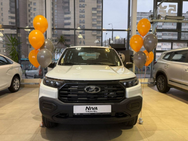 Обновленный внедорожник LADA Niva Travel появился у дилеров
