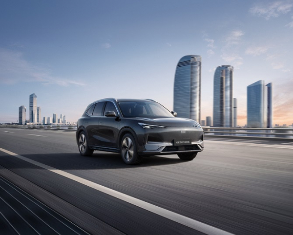 В России стартовали продажи нового электрокроссовера Geely EX5 В России стартовали продажи нового электрокроссовера Geely EX5