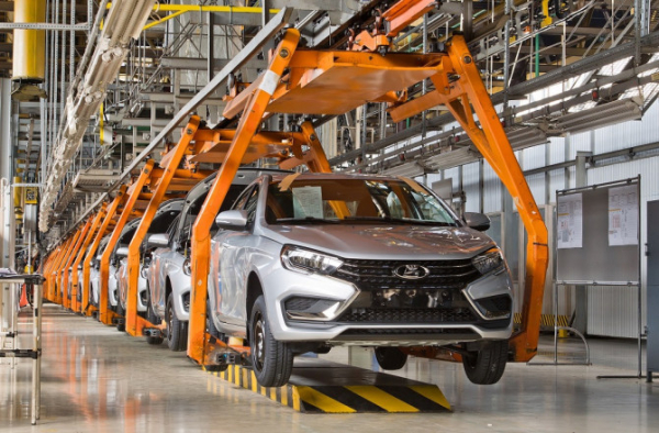 АВТОВАЗ возобновил работу после новогодних каникул АВТОВАЗ возобновил работу после новогодних каникул