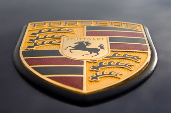 Новым гендиректором Porsche назначен Михаэль Лейтерс Новым гендиректором Porsche назначен Михаэль Лейтерс