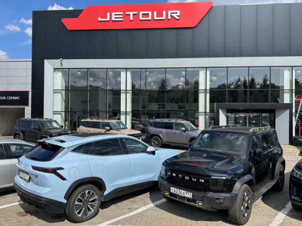 Названы самые продаваемые автомобили Jetour в августе