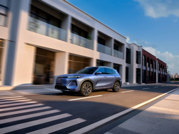 Объявлены цены и комплектации новой версии кроссовера Geely EX5 EM-R Объявлены цены и комплектации новой версии кроссовера Geely EX5 EM-R