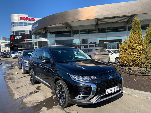 Сергей Целиков: какой Mitsubishi выбрать - Outlander или Eclipse Cross?