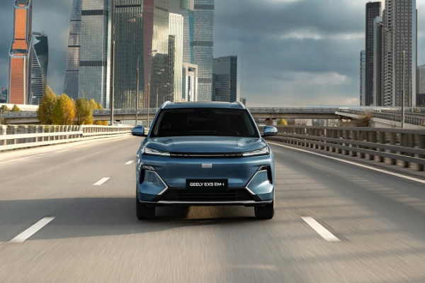 Дилер объяснил лидерство кроссовера Geely EX5 EM-i среди новых гибридов в июне Дилер объяснил лидерство кроссовера Geely EX5 EM-i среди новых гибридов в июне